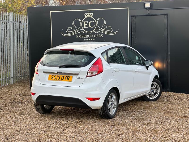 FORD FIESTA