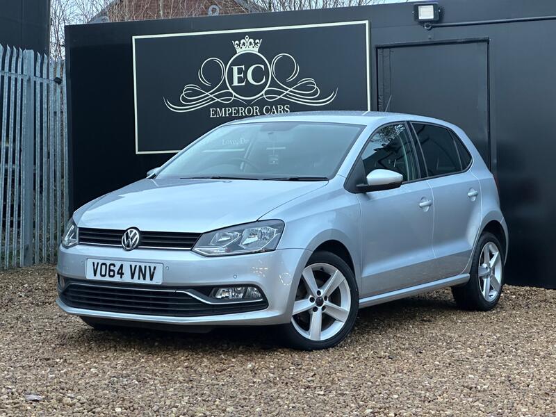 VOLKSWAGEN POLO