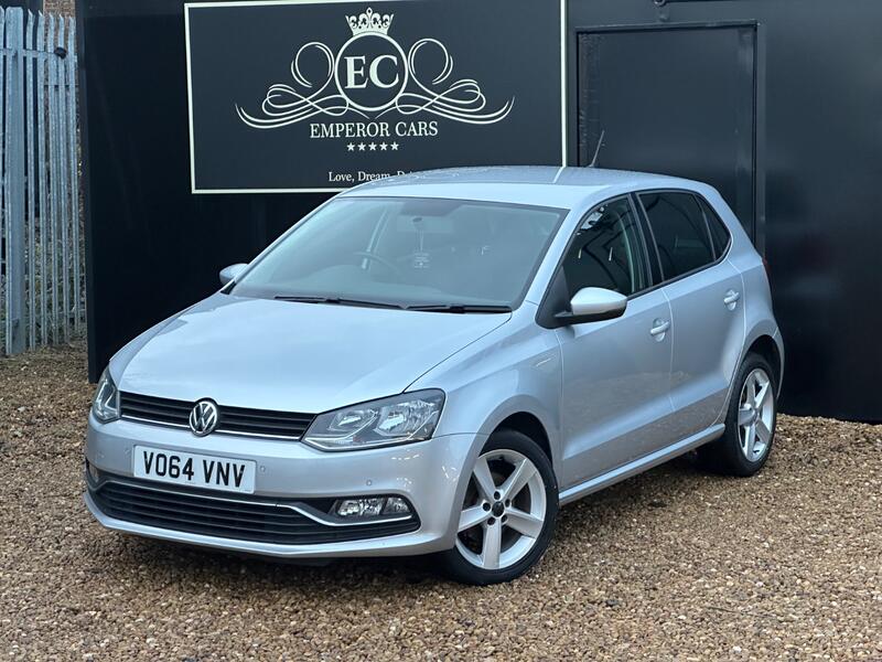 VOLKSWAGEN POLO