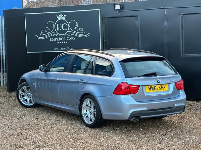 BMW 3 SERIES