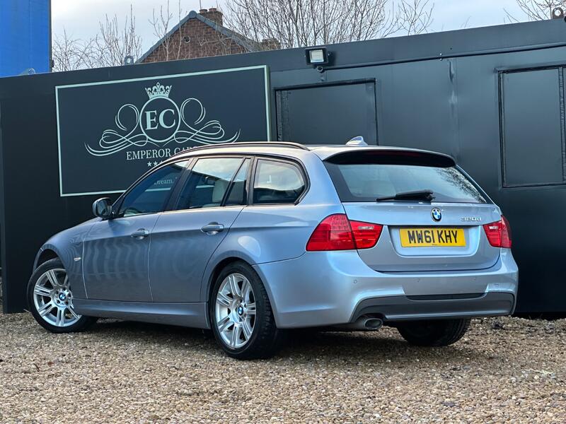 BMW 3 SERIES