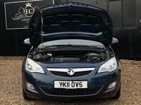 VAUXHALL ASTRA