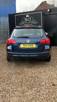 VAUXHALL ASTRA