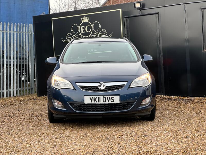 VAUXHALL ASTRA