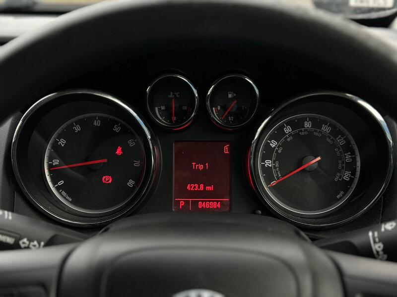 VAUXHALL ASTRA