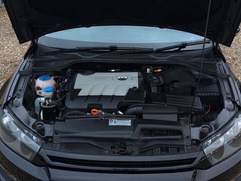 VOLKSWAGEN SCIROCCO