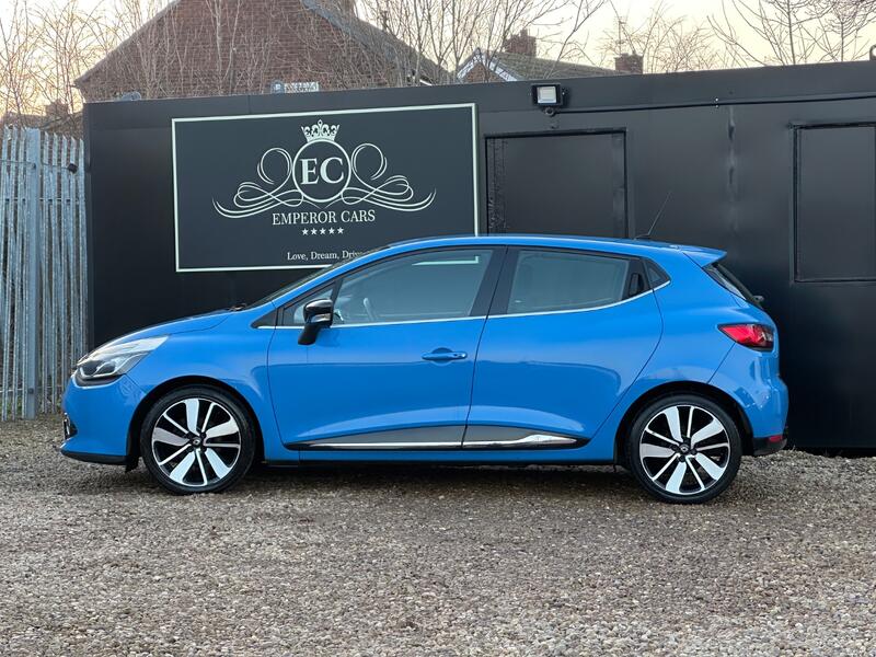 RENAULT CLIO