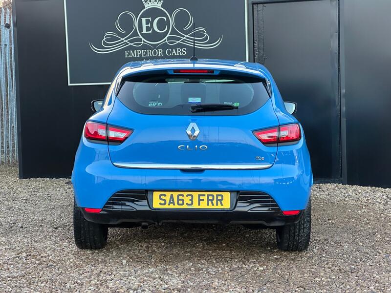 RENAULT CLIO