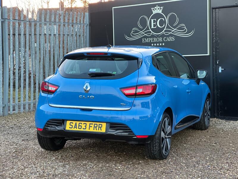 RENAULT CLIO