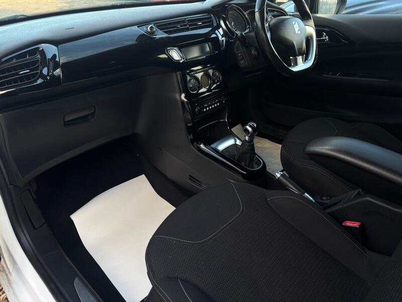 CITROEN DS3