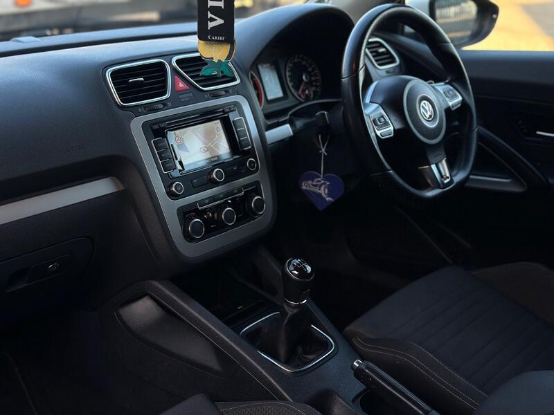 VOLKSWAGEN SCIROCCO