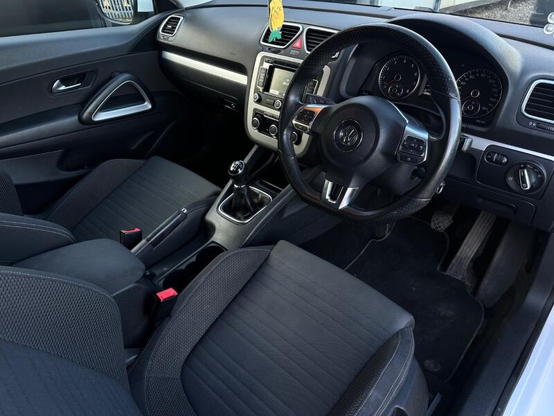 VOLKSWAGEN SCIROCCO