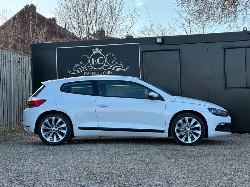 VOLKSWAGEN SCIROCCO