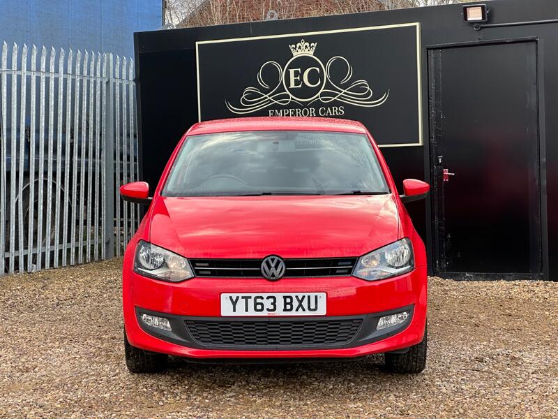 VOLKSWAGEN POLO