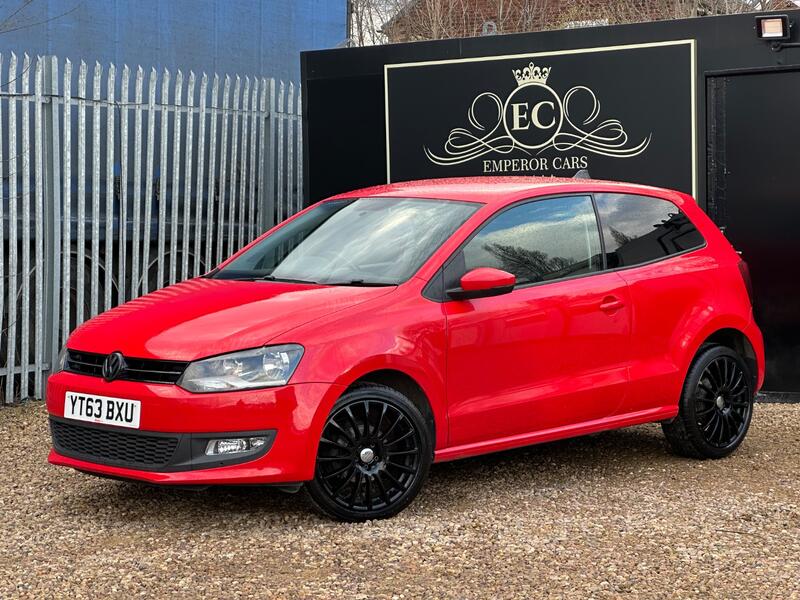 VOLKSWAGEN POLO