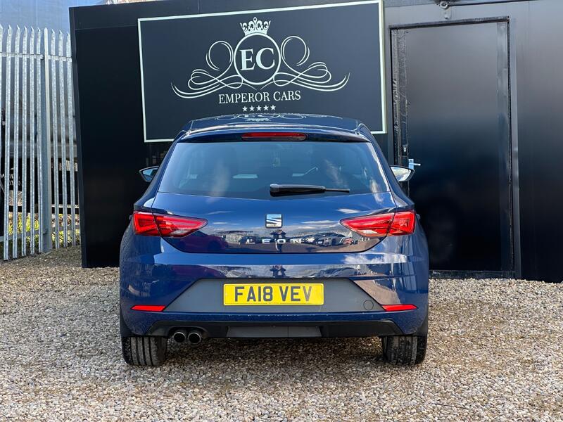 SEAT LEON