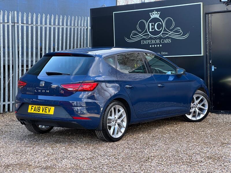 SEAT LEON