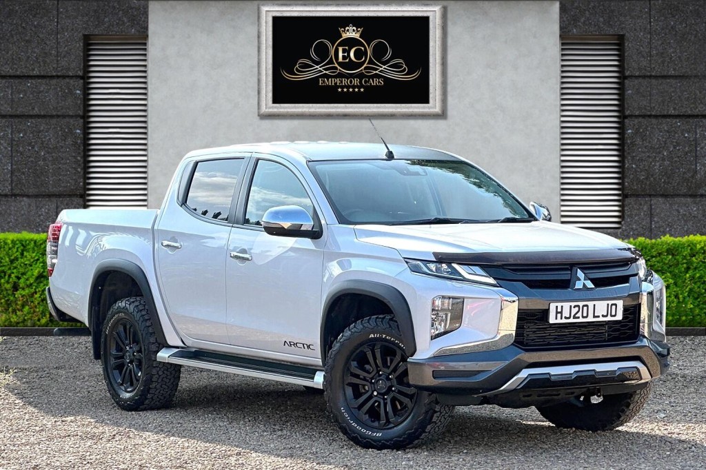 2020 Mitsubishi L200